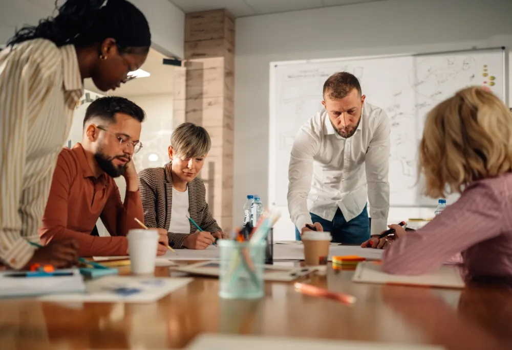 O futuro do trabalho e o papel do RH na formação de equipes flexíveis e híbridas
